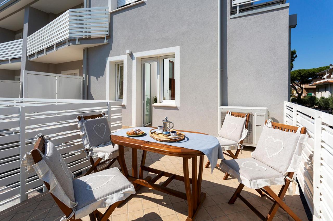 Appartamenti Villa Miramare Rimini Exterior photo